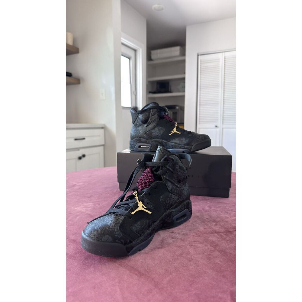 NIKE AIR JORDAN 6 RETRO SD